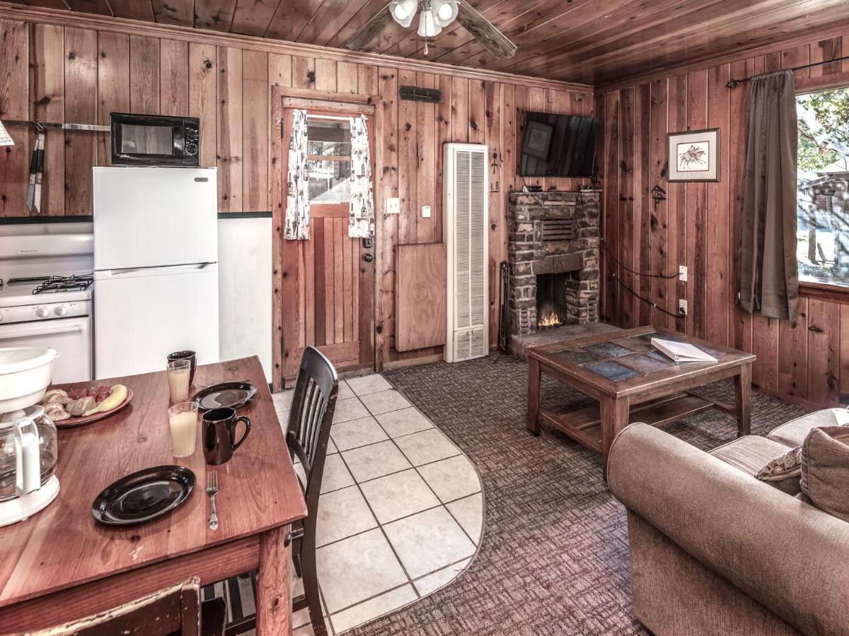 רואידוסו Destiny Cabin, 2 Bedrooms, Fireplace, Midtown, Sleeps 7 מראה חיצוני תמונה