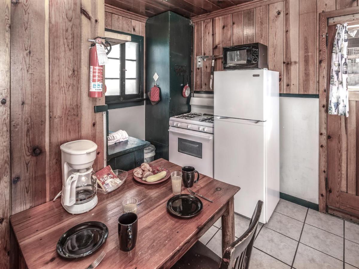 רואידוסו Destiny Cabin, 2 Bedrooms, Fireplace, Midtown, Sleeps 7 מראה חיצוני תמונה