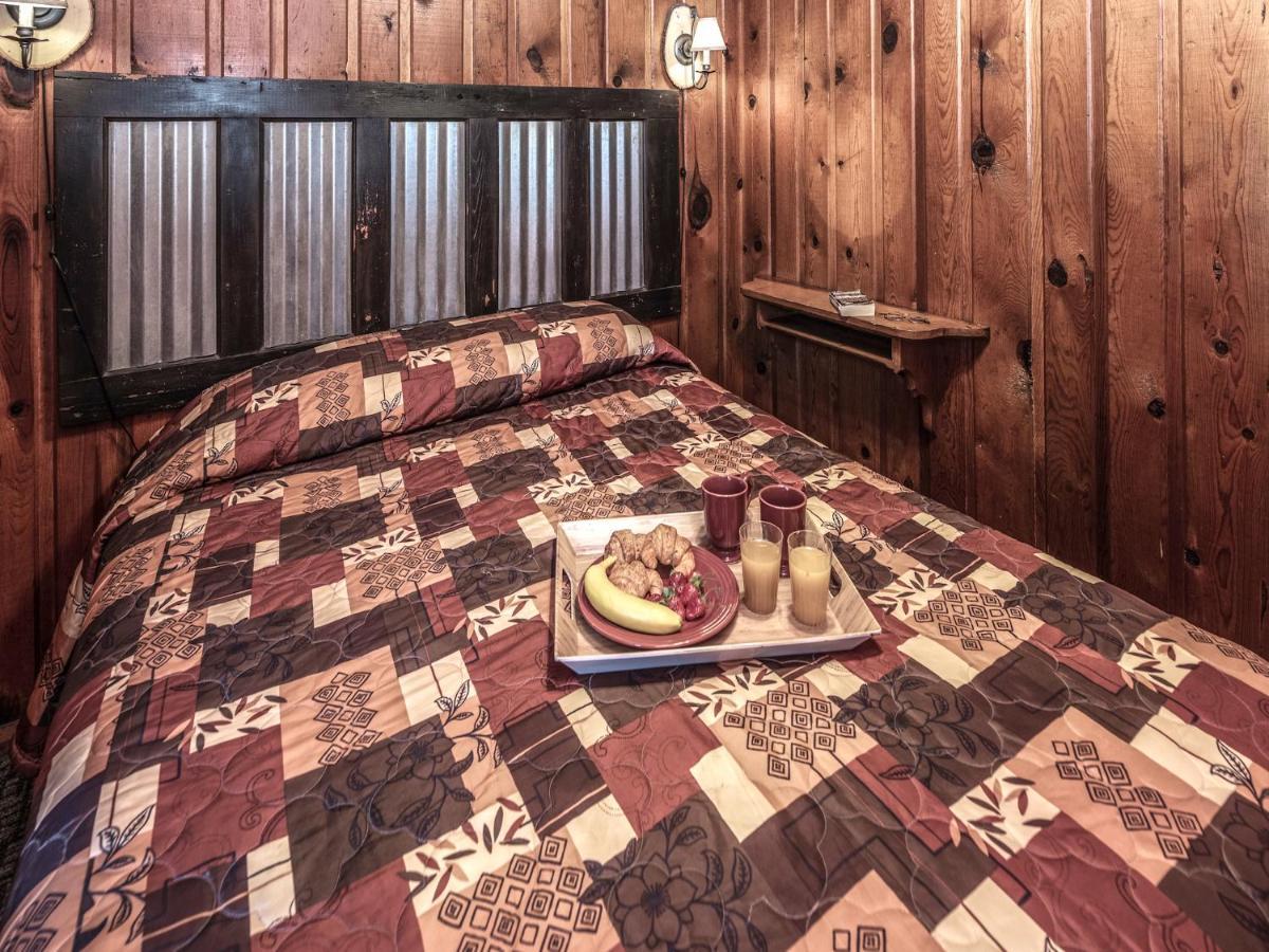 רואידוסו Destiny Cabin, 2 Bedrooms, Fireplace, Midtown, Sleeps 7 מראה חיצוני תמונה